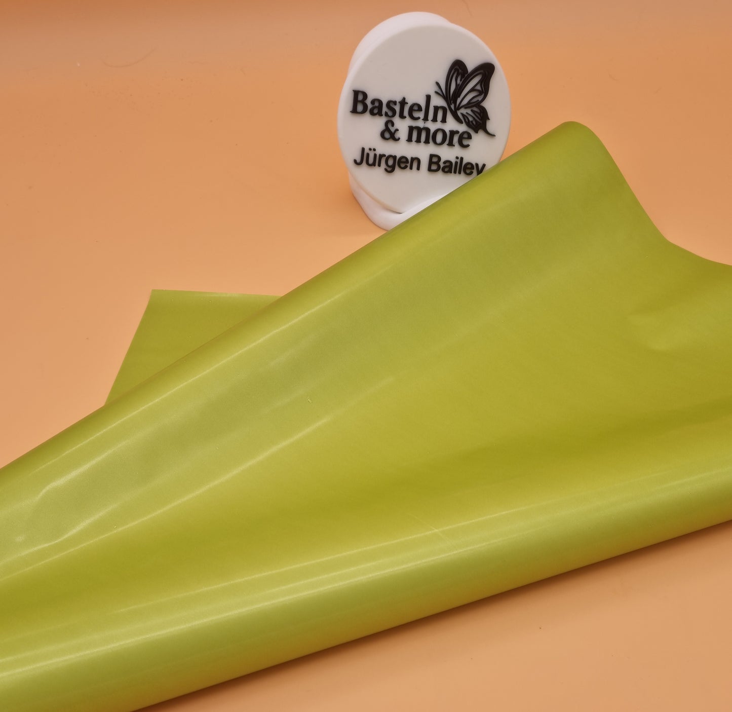 Folie Satinfolie Einfarbig "Pistaziengrün 229" 50cm*8,5m