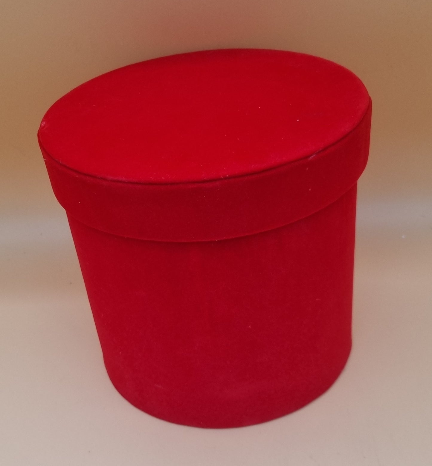 Box mit Deckel 17,8x17cm "Rot 640"