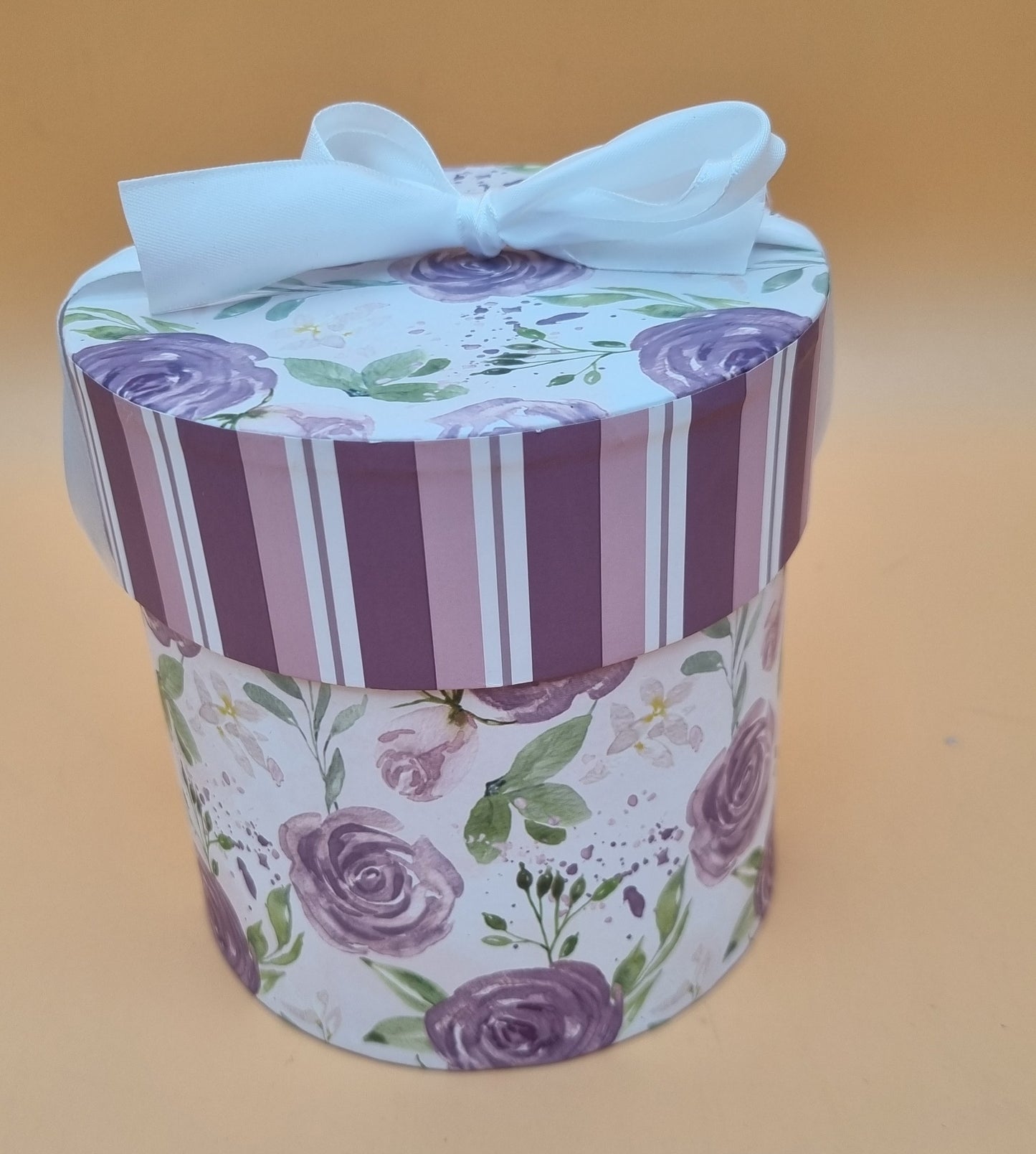 Box mit Deckel 12x13cm "Lila 684"