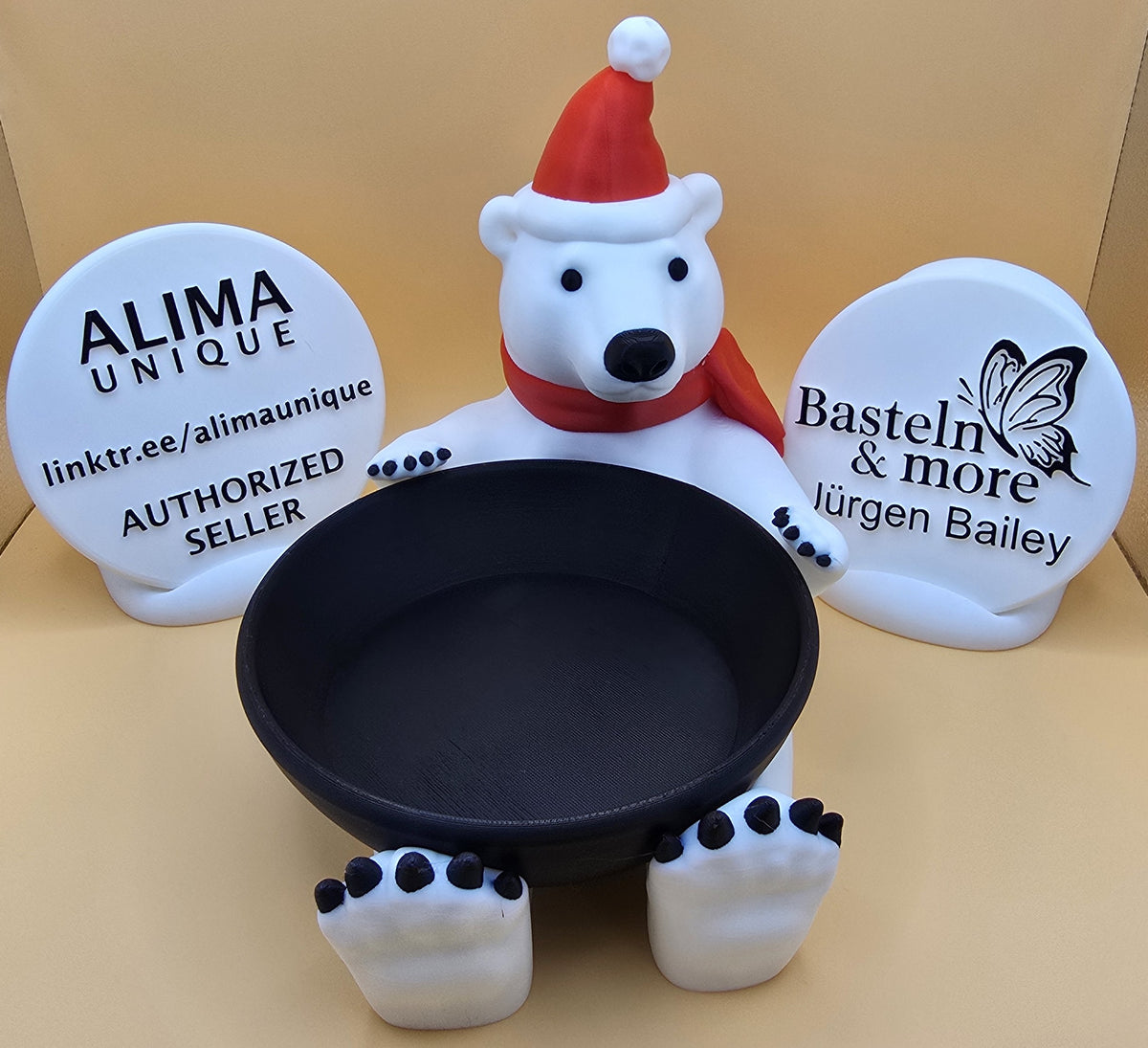 Eisbär mit Schale