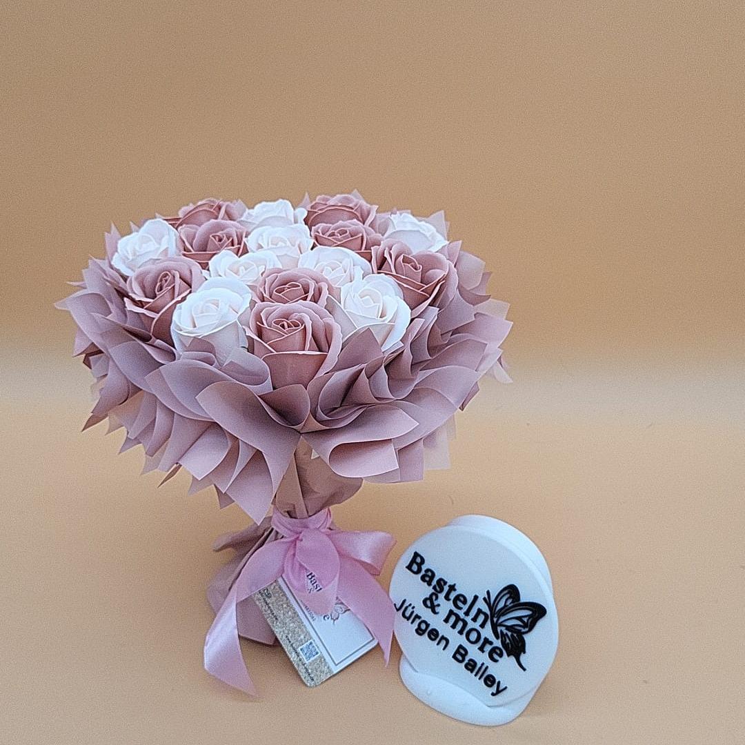 Mini Blumenstrauß aus Seifenblumen