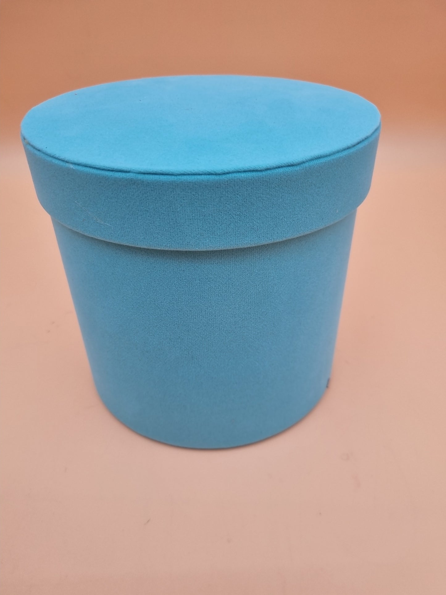 Box mit Deckel 18x17,5cm "Grün 514"