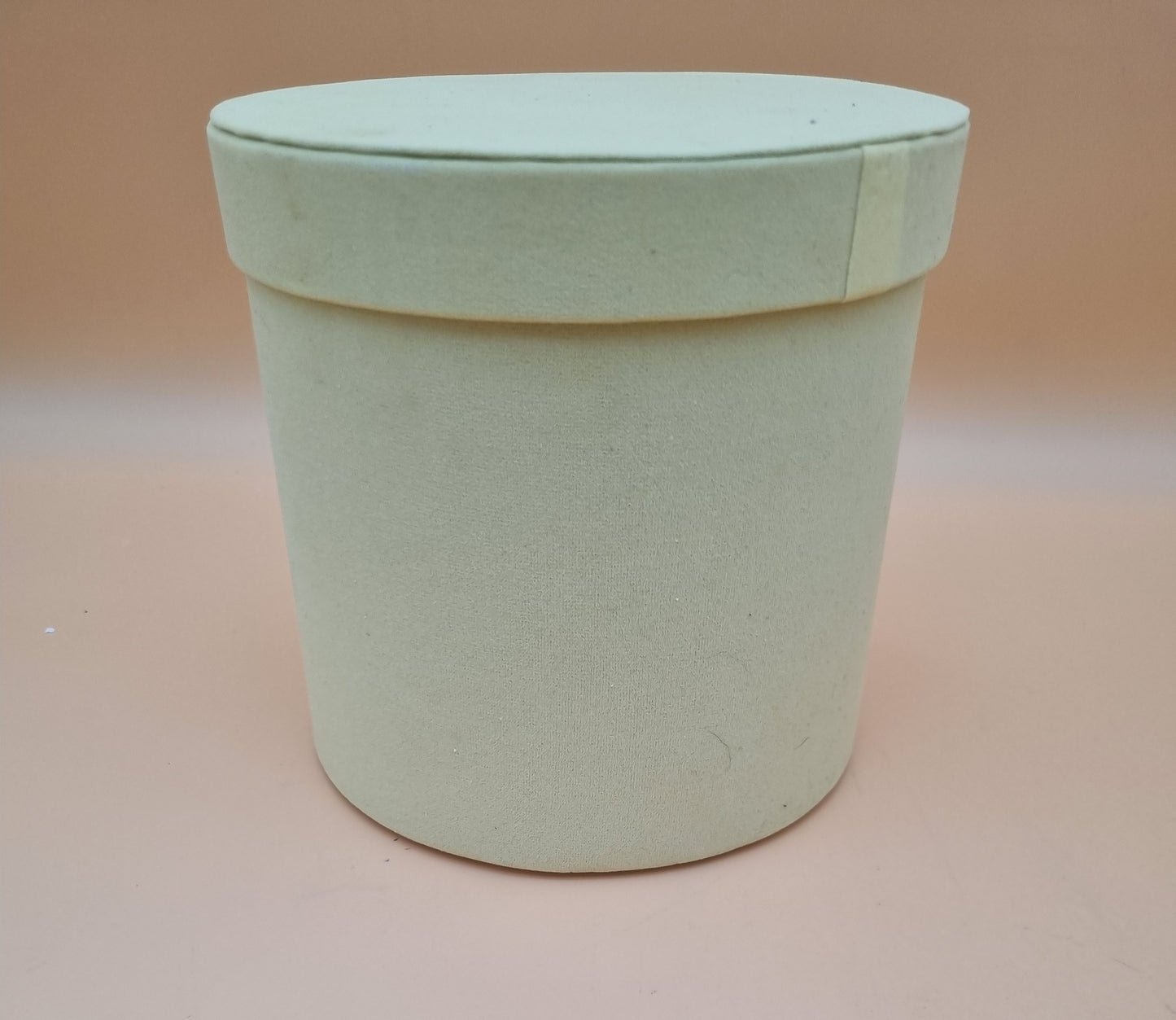 Box Samt 18x17,5cm "Gelb 517"