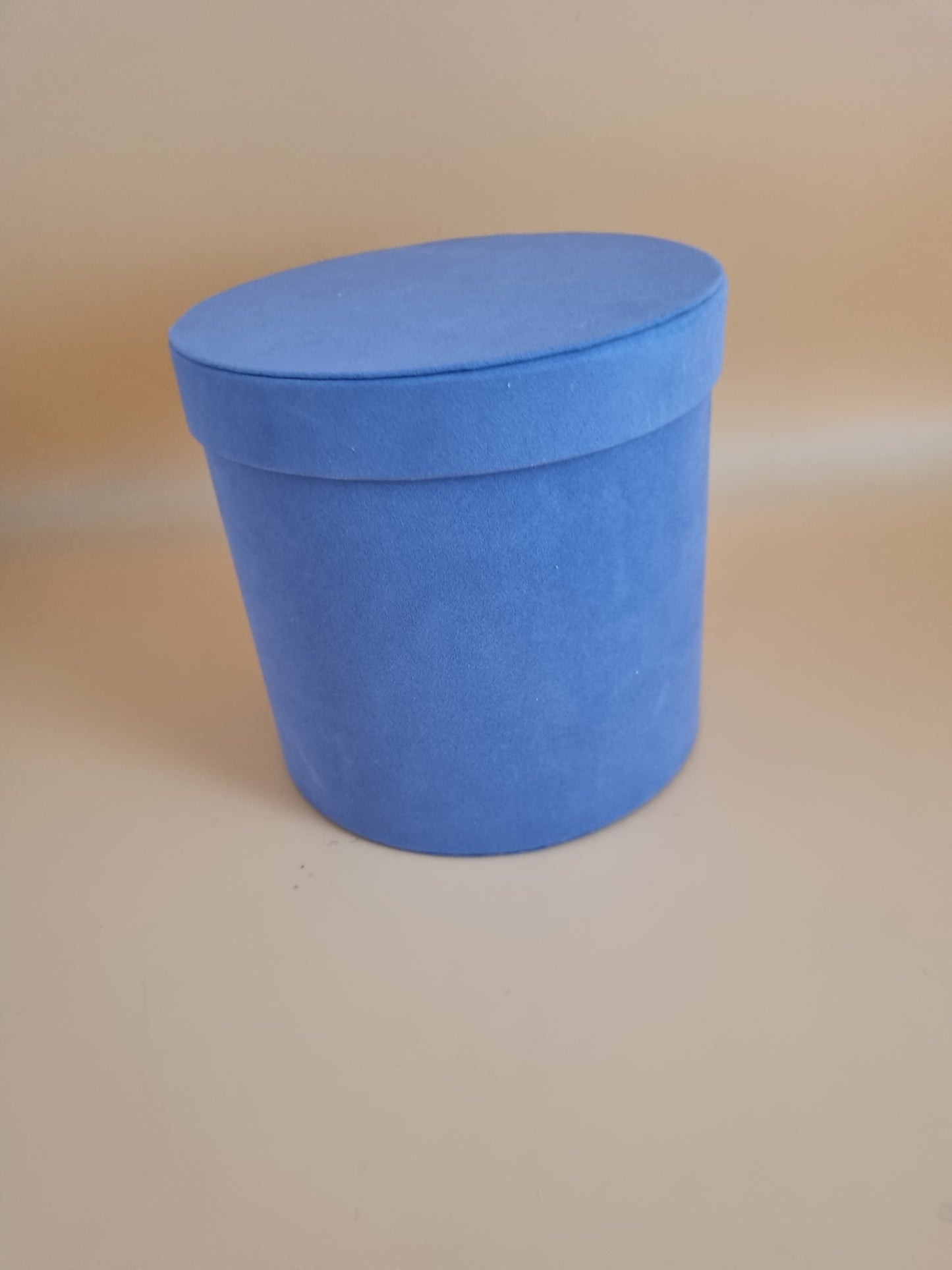 Box Samt 18x17,5cm "Violett 532"