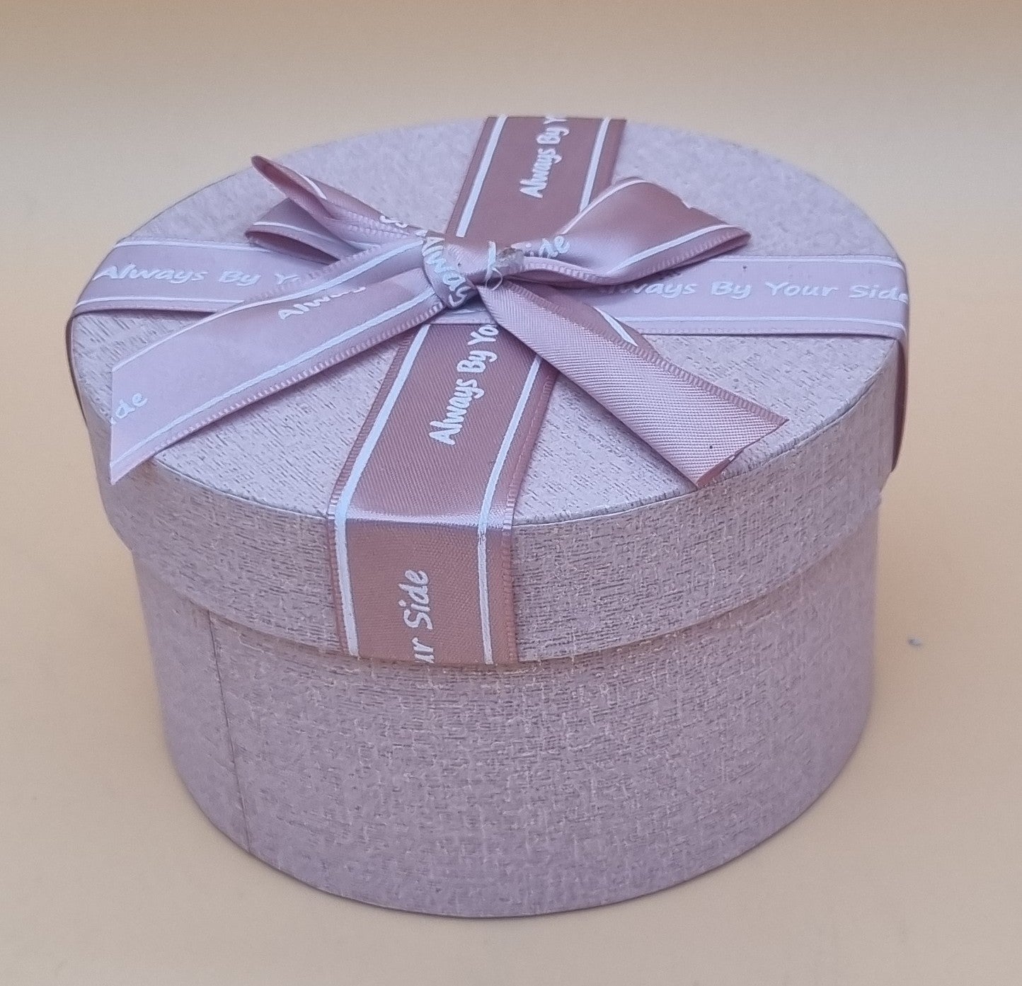 Box mit Deckel 13x8cm "Rosa 682"
