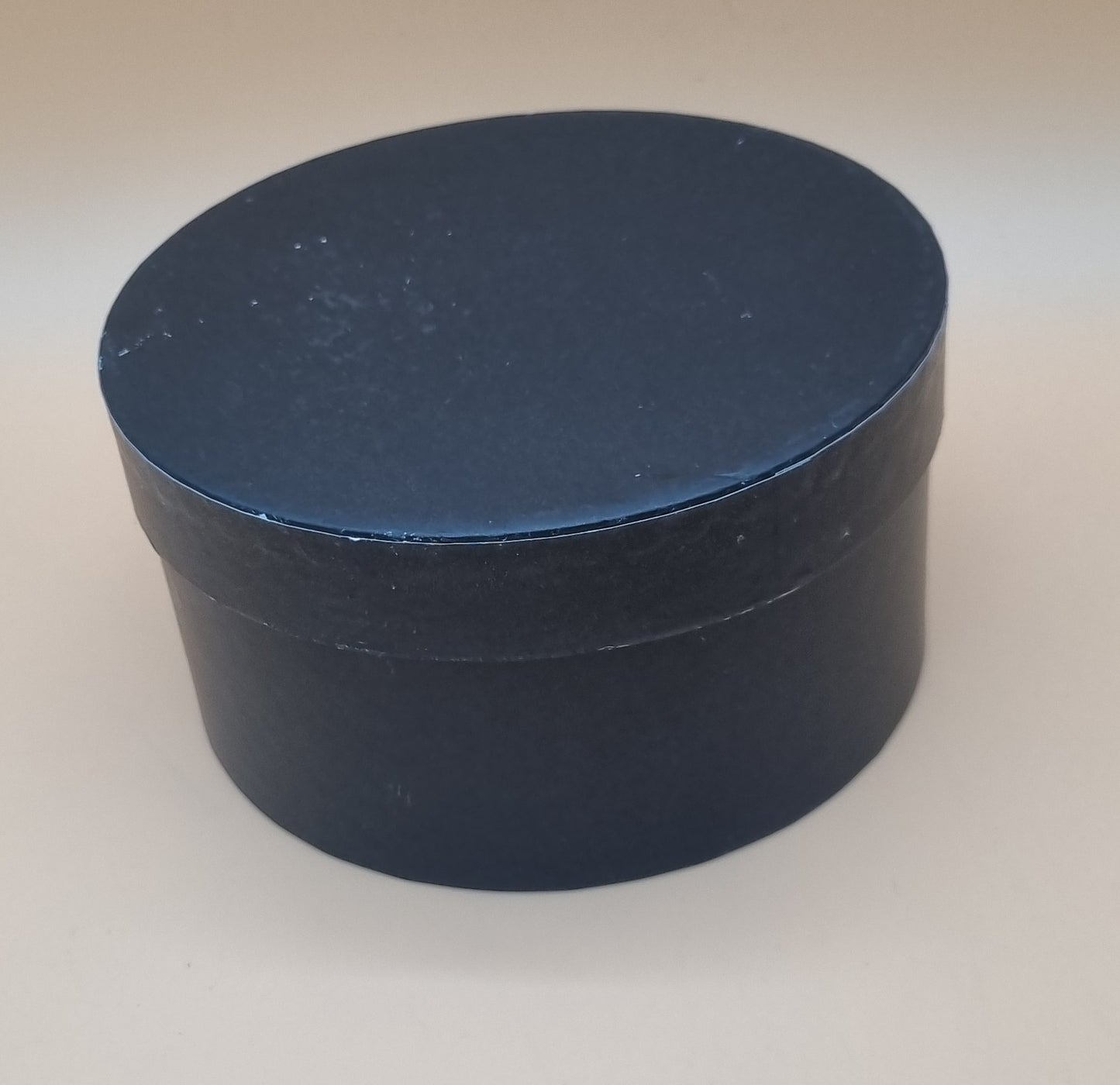 Box mit Deckel 15x8cm "Schwarz 711"