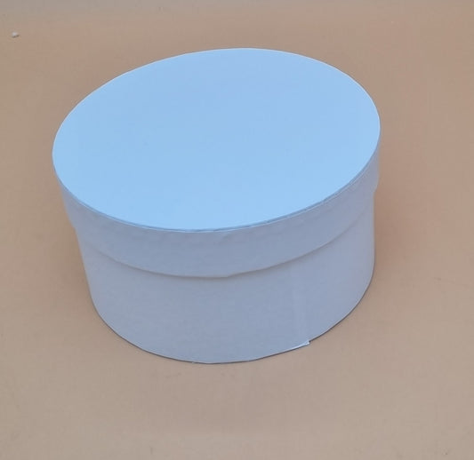 Box mit Deckel 16x9cm "Weiß 727"