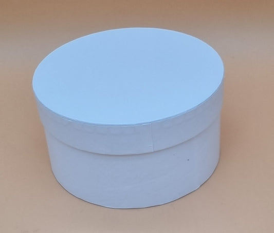 Box mit Deckel 18x10cm "Weiß 728"