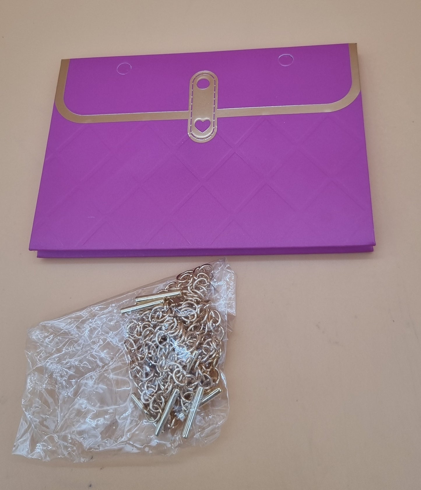 Tasche mit Kette 15x10x10cm "Violett 770"